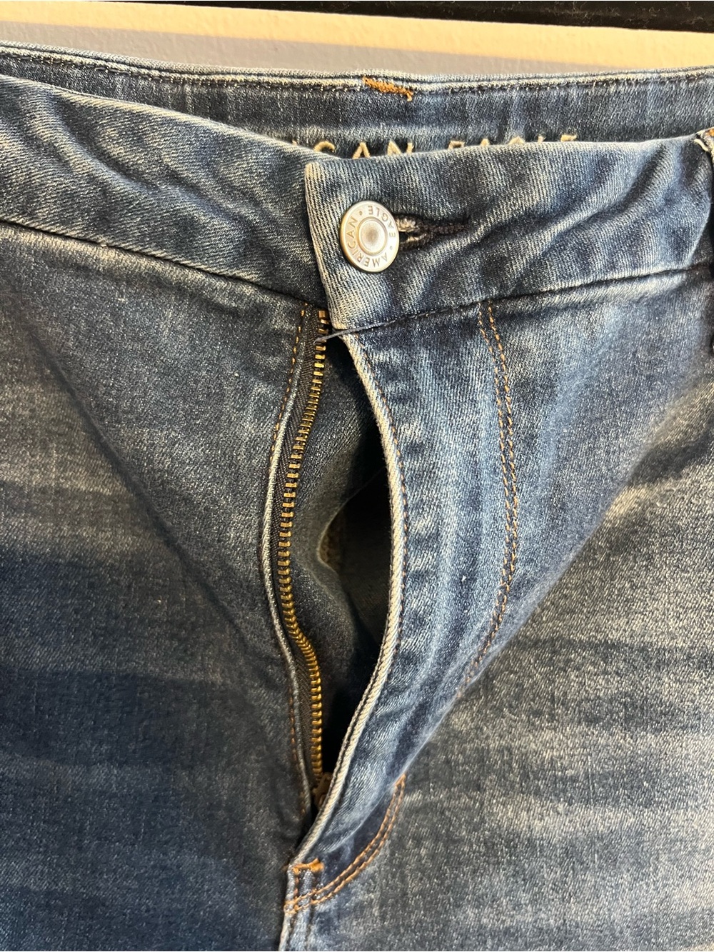 American Eagle Outfitters Women’s Curvy Super Hi-Rise Jegging | Women’s 20 Short - Picture 3 of 6